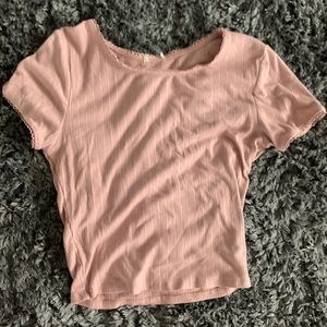 pink crop tee